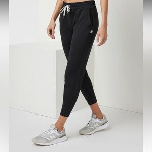 Vuori Performance Jogger Black Medium
